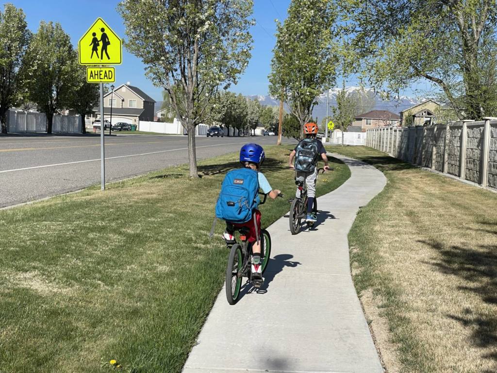 Winter Wear for Walking to School - Safe Routes Utah