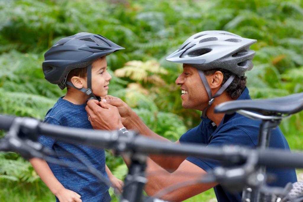 Should you wear a helmet when riding a online bike